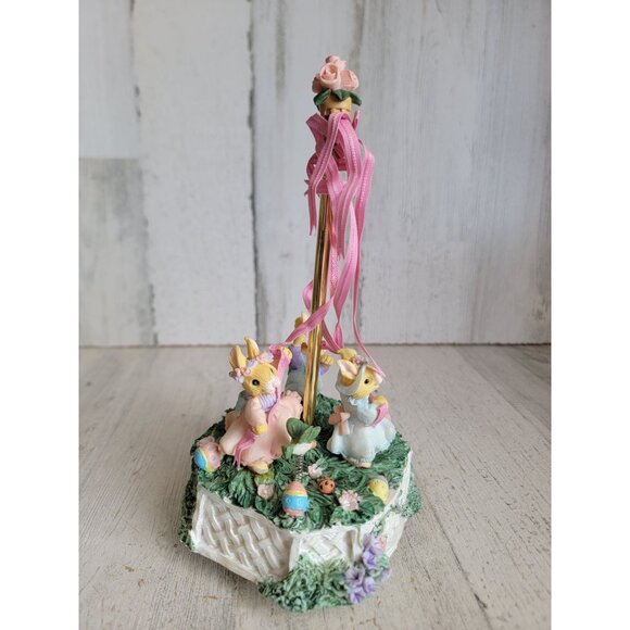 Vintage Maple Easter Bunny wind up music box unique spring rabbit - Picture 4 of 10